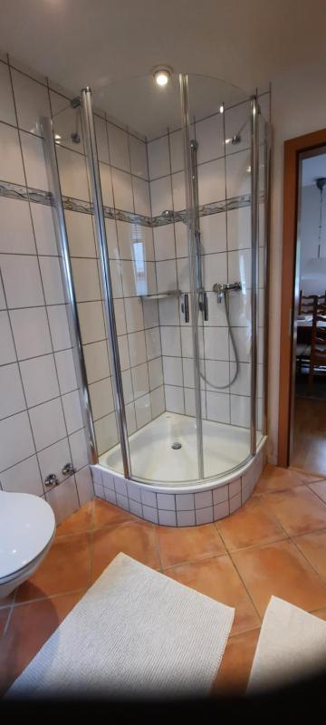 Quadruple Room with Bathroom image 4