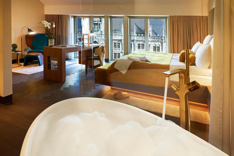Junior Suite Marienplatz View image 4
