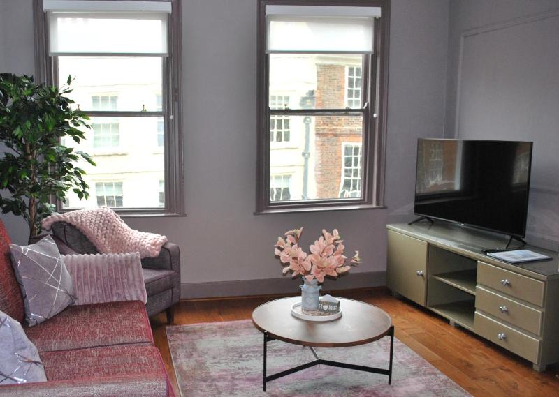 Three-Bedroom Apartment image 4