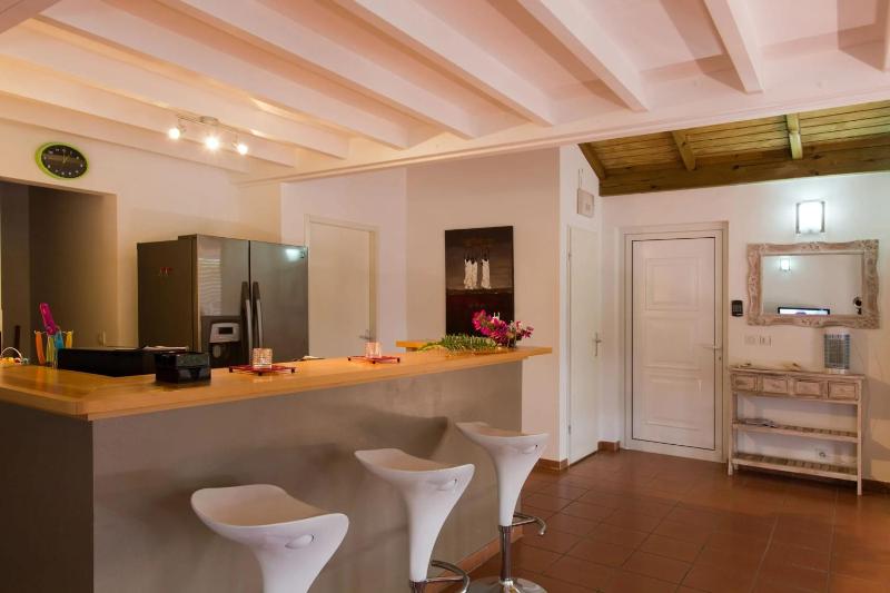 Villa Spacieuse avec Piscine Privée à Saint-François - 120 m² Jardin - image 6
