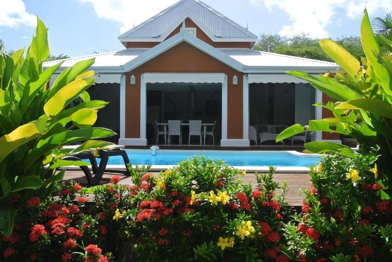 Villa Spacieuse avec Piscine Privée à Saint-François - 120 m² Jardin - image 1