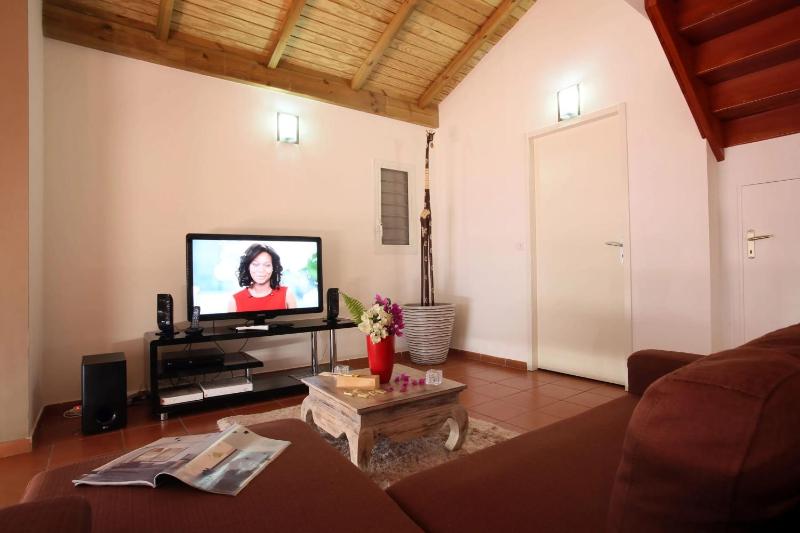 Villa Spacieuse avec Piscine Privée à Saint-François - 120 m² Jardin - image 13