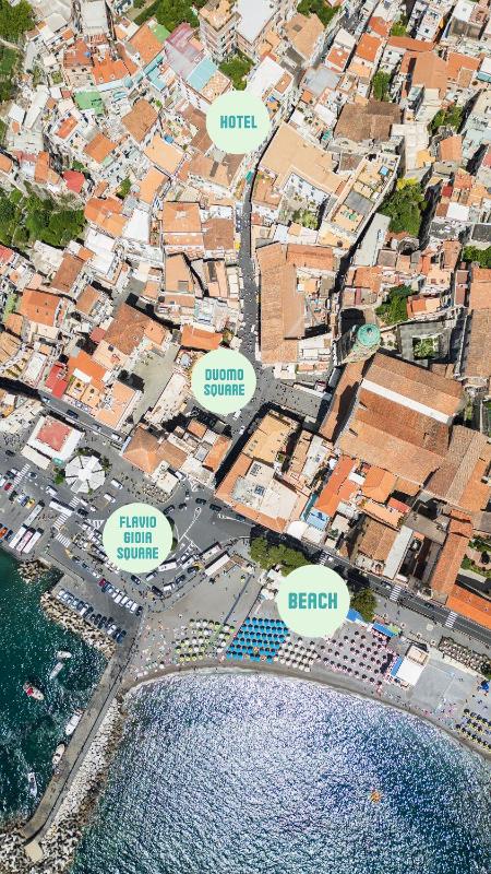 ApartHotel Antica Repubblica in the historical center 2 minutes away100mt from the Sea - image 18