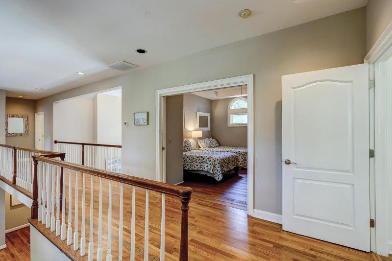 25 Rum Row - image 2