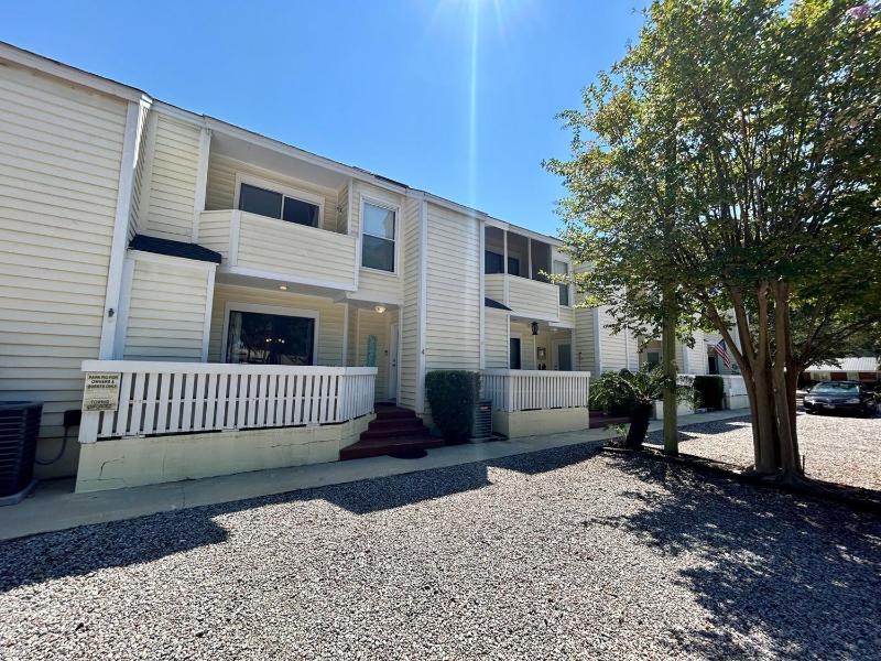 Two-Bedroom House image 1