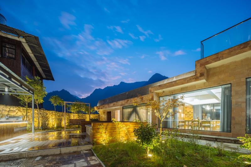 Pandora's Hilltop House Resort - image 24