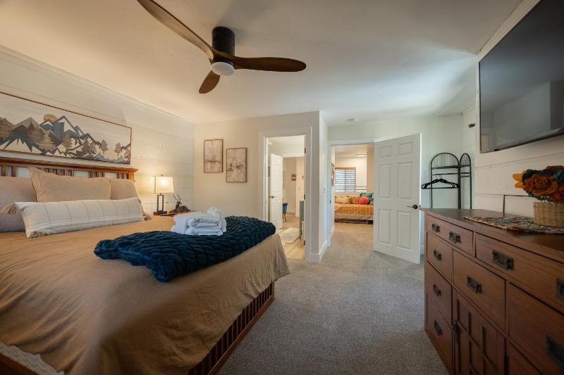 37 - Foxy Farm Ranch home - image 18