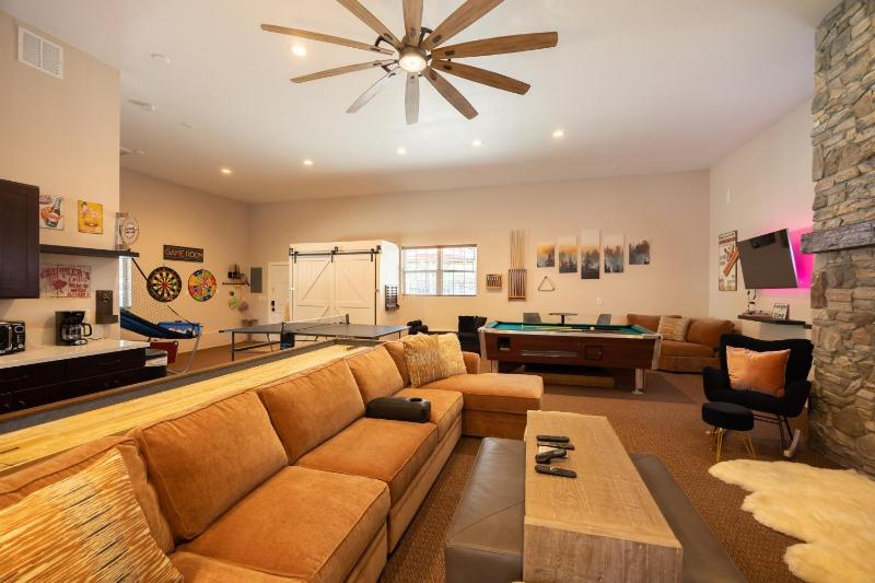 37 - Foxy Farm Ranch home - image 29