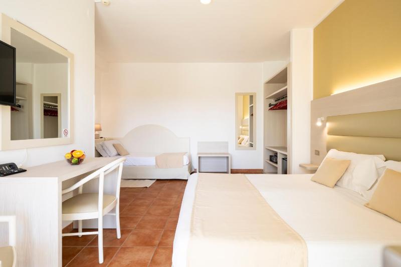Triple Room image 1