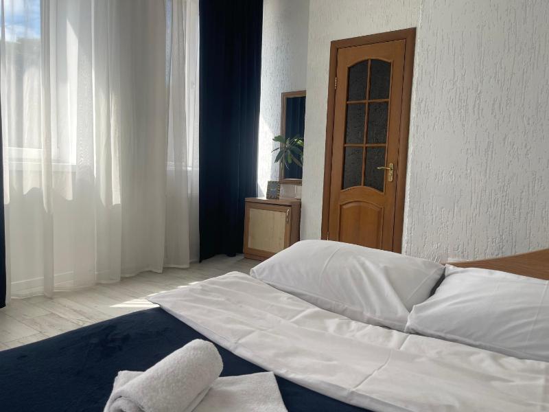 Superior King Room image 1