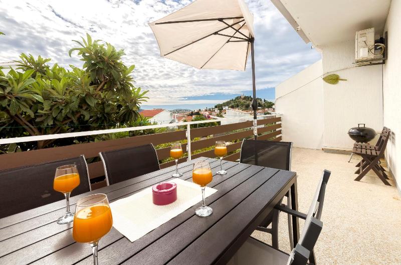 Two-Bedroom Apartment Standard image 1