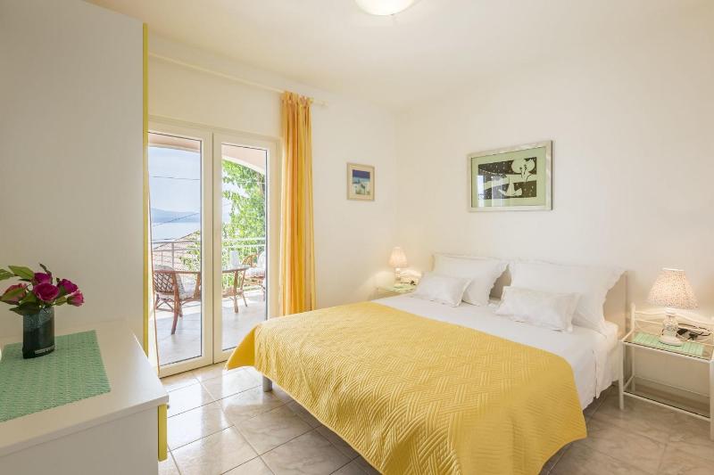 Two-Bedroom Apartment Standard image 3