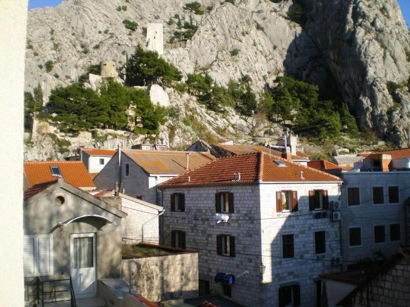 Apartment Toma - image 16