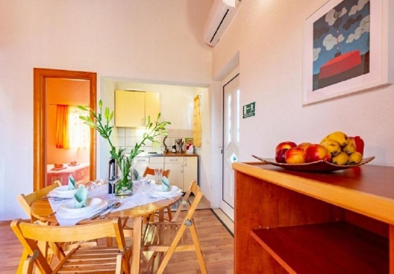 Apartments Zeljko - image 13