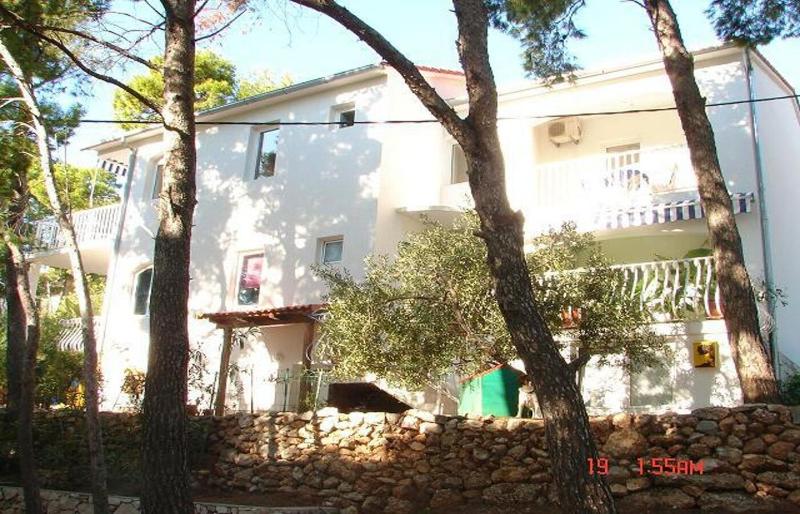 Apartments Dijana - image 1