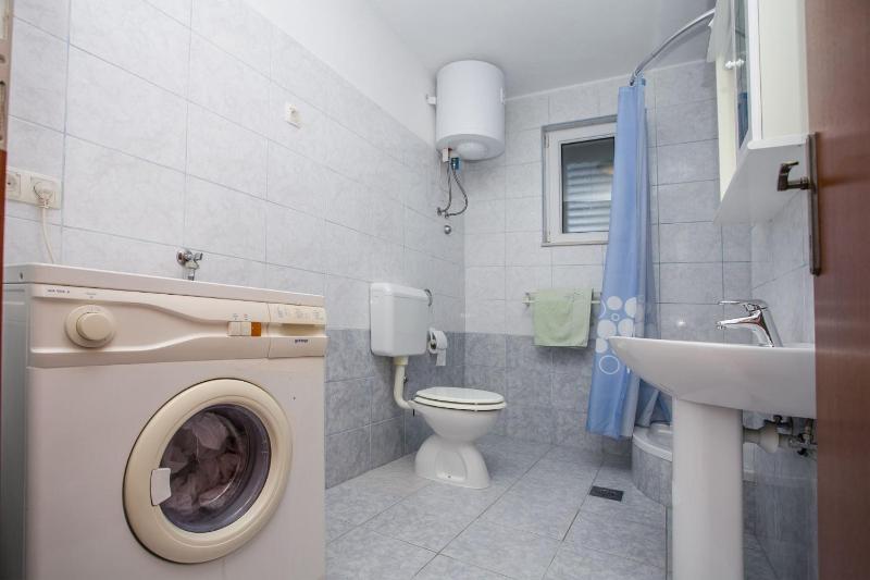 Two-Bedroom Apartment image 4