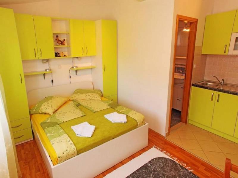 Standard Studio - Ground Floor image 4
