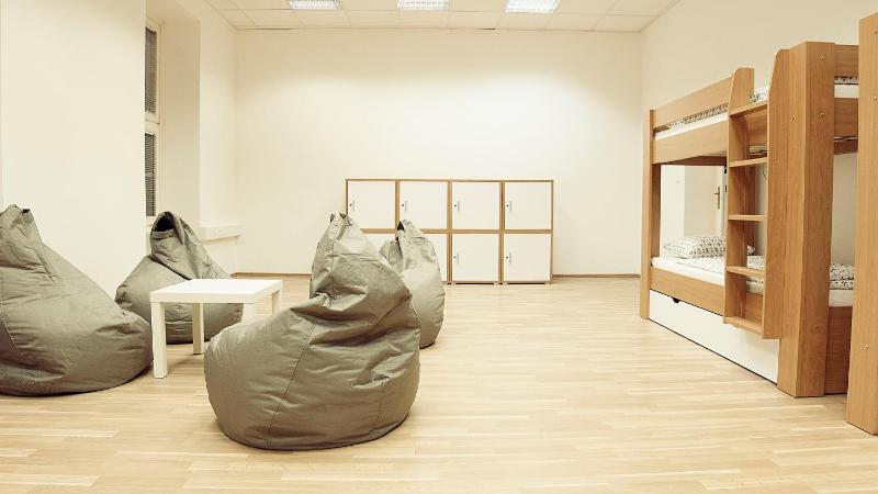 Bed in 8-Bed Mixed Dormitory Room image 3