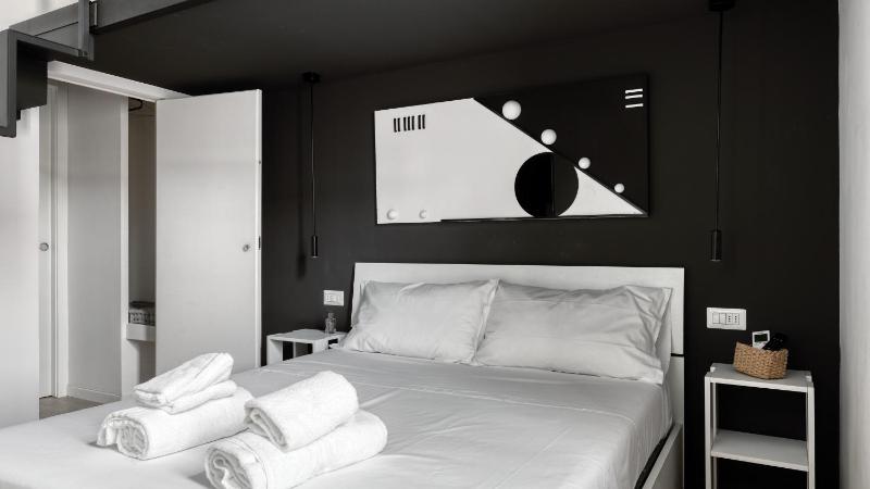 Farini 74 Design Apartment - Metro M3 WiFi AC - image 15