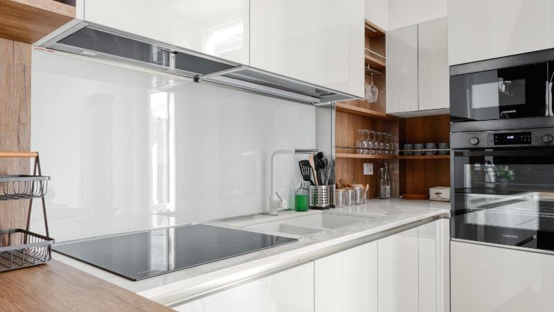 Farini 74 Design Apartment - Metro M3 WiFi AC - image 12