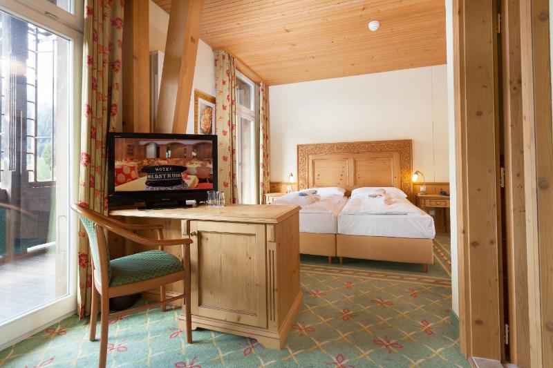 Double Room image 1