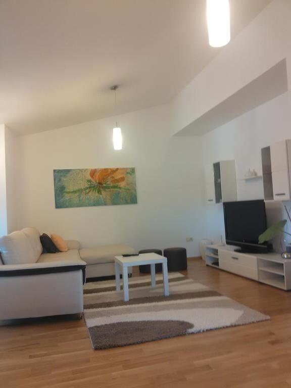 Apartment Marinka - image 6