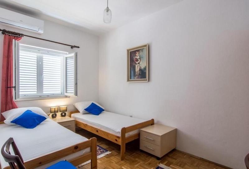 Apartment Marinka - image 32