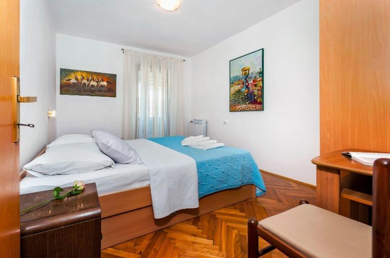 Two-Bedroom Apartment Standard image 4