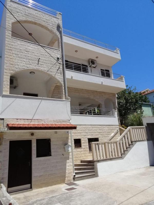 Apartment Vesna - image 25