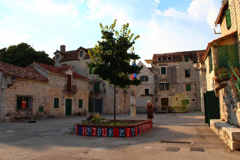 Apartment Lidia - image 14
