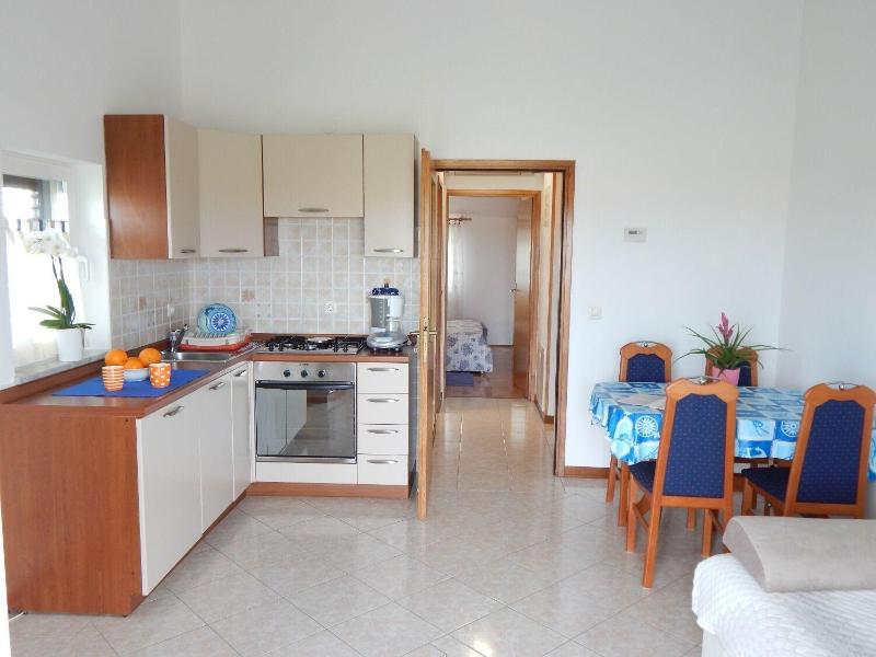 Apartments Zdravko - image 10