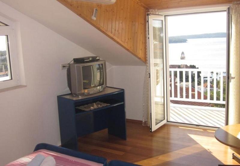 One-Bedroom apartment Standard image 4