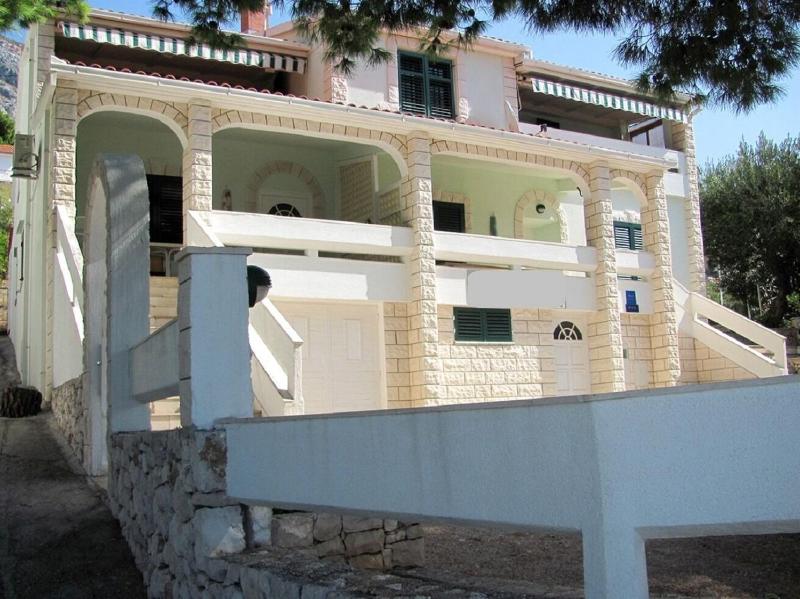Apartments Anki - image 18