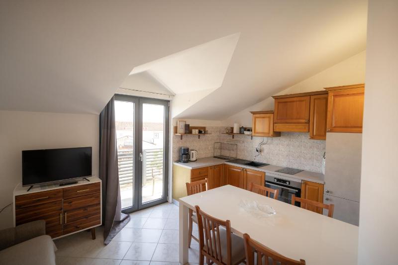 Apartments Centar - image 7