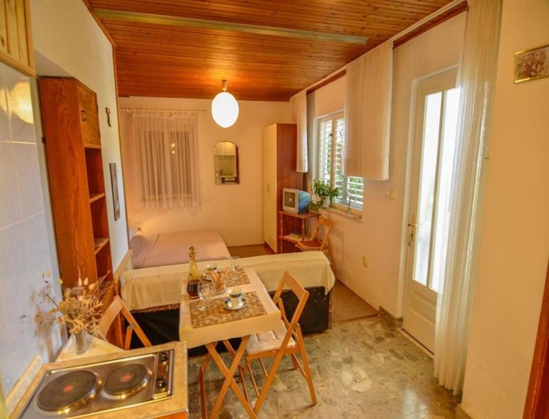 Apartment Rosa - image 19