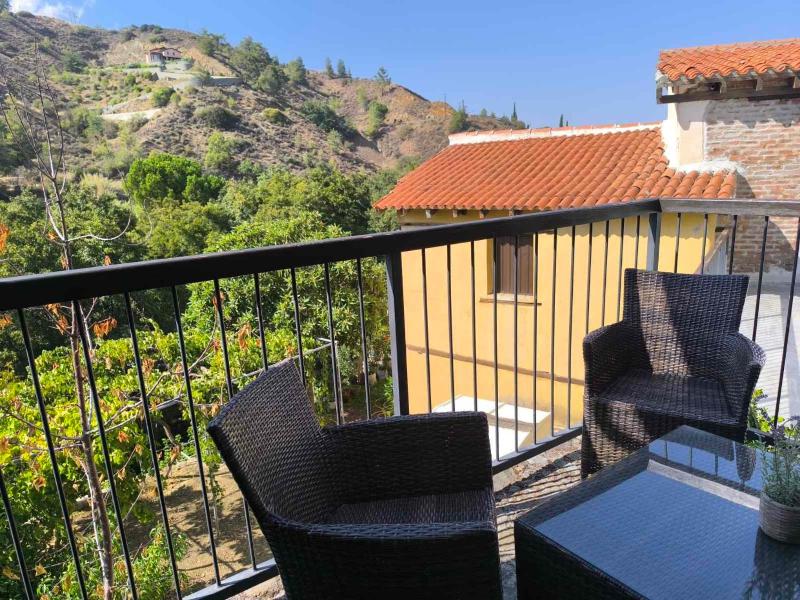 Two-Bedroom Apartment image 4