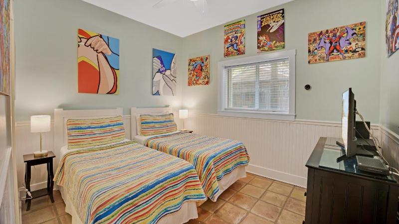 Americana Tropicale by Last Key Realty - image 41