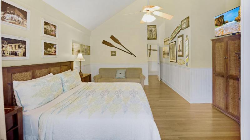 Americana Tropicale by Last Key Realty - image 20
