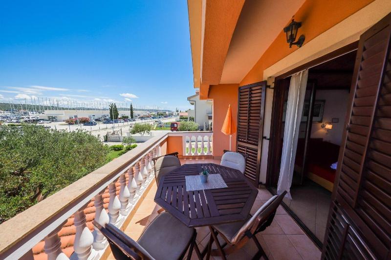 Apartments Vesna - image 23