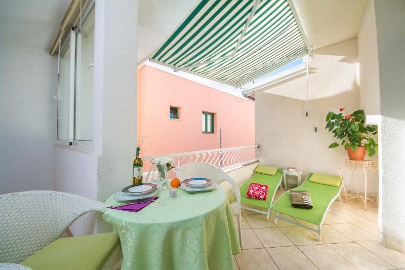 Apartments Palmina - image 5