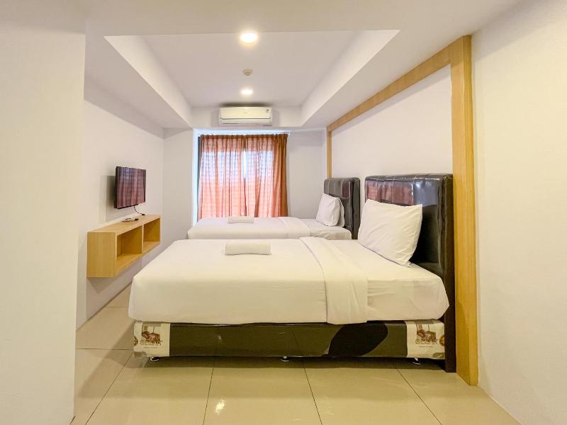 Modern Designed Studio at De Prima Apartment By Travelio - image 6