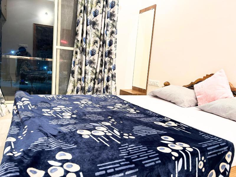 Mannat Inn Classic Premium - 3BHK - image 9