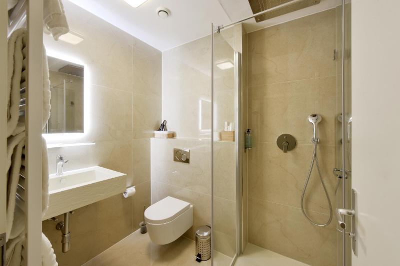 Triple Room image 2