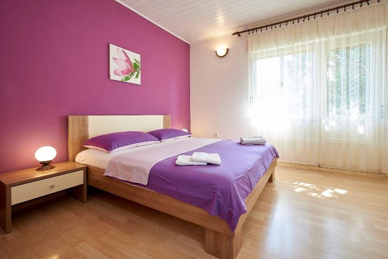 Apartment and Rooms Ivo - image 17