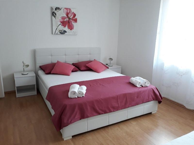 Apartment and Rooms Ivo - image 13