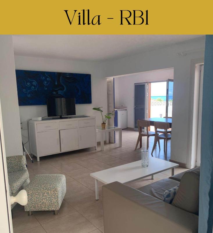 One-Bedroom Apartment image 4