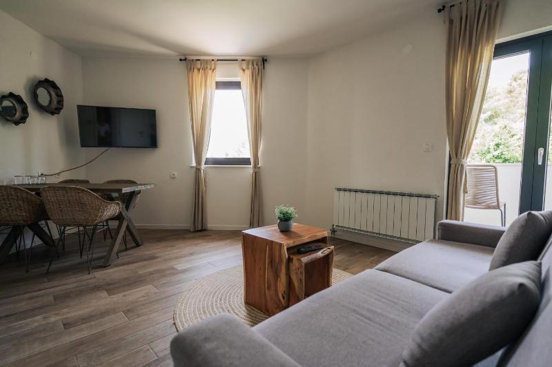 Superior Suite image 2