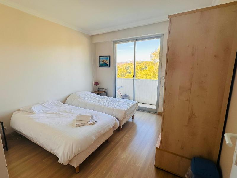Large light and modern 2 bedroomed apartment in Cannes with Sea Views pool and lovely terrace - 1503 - image 20