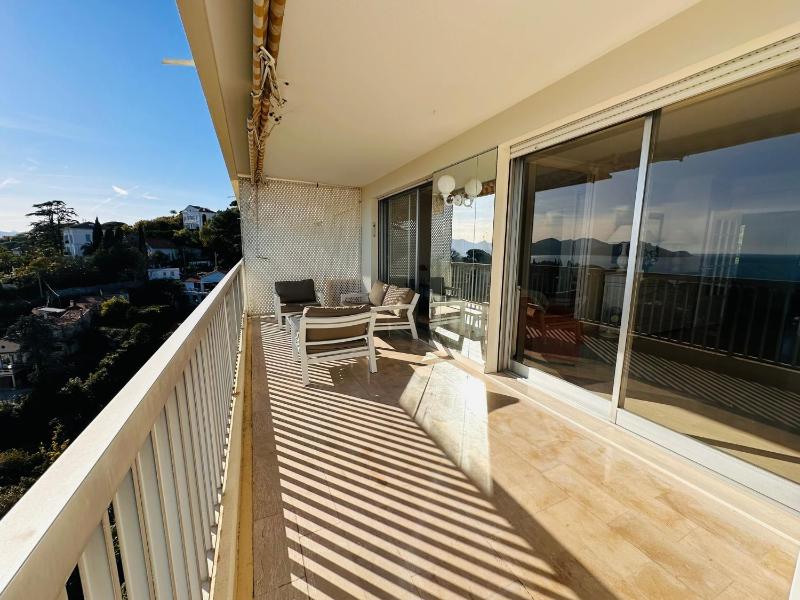 Large light and modern 2 bedroomed apartment in Cannes with Sea Views pool and lovely terrace - 1503 - image 6