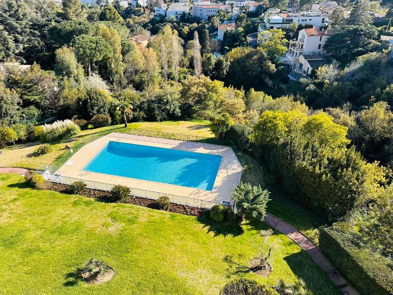 Large light and modern 2 bedroomed apartment in Cannes with Sea Views pool and lovely terrace - 1503 - image 24
